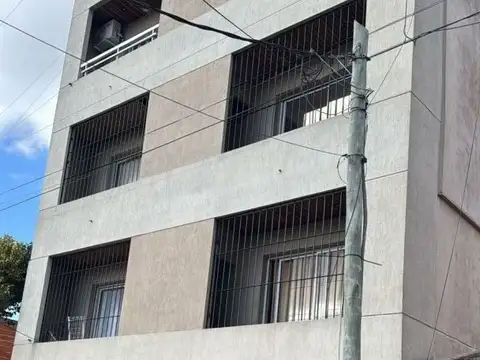 Depto. de 2 amb. en venta | Berazategui Centro