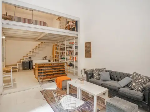 Depto Tipo Casa en Venta 15 años