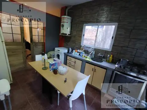 Casa 3 ambientes en venta en Merlo