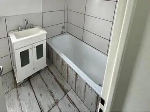 Depto Tipo Casa en Venta con 1 cocheras