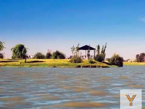 Terreno en venta - 1.500mts2 - Club de Campo El Mirador, Coronel Brandsen