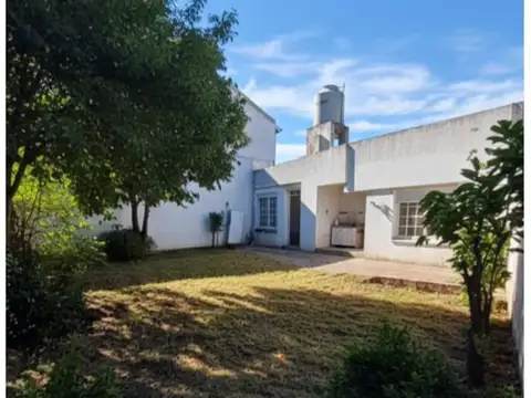 Depto Tipo Casa en Venta 6 años