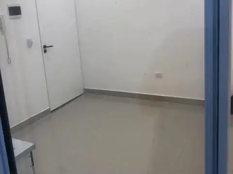 Senillosa 1500, Piso PB