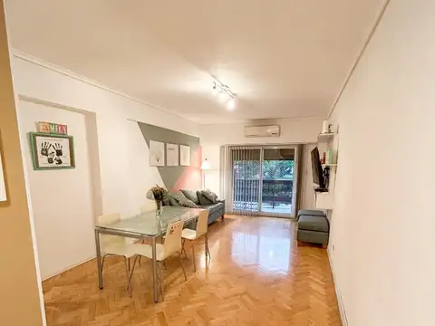 Departamento 4 Ambientes con balcón al frente