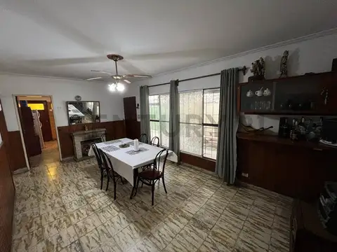 Lote/casa  en venta en La Plata