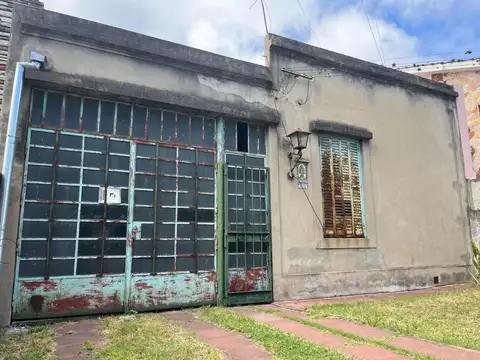 Ituzaingo Norte centro Ideal para actualizar o emprendimient