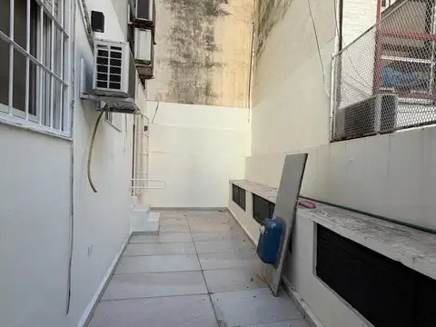 Cerviño 3800, Piso 1