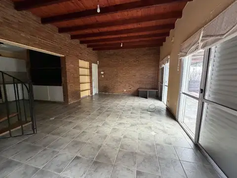 Casa en alquiler 600 m2 con destino comercial