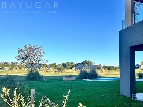 Terreno en Venta en Medal Country club, USD 24.000
