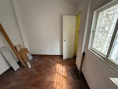 Casa en Alquiler con 1 cochera