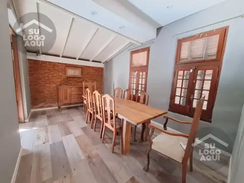Casa 5 ambientes con 4 baños