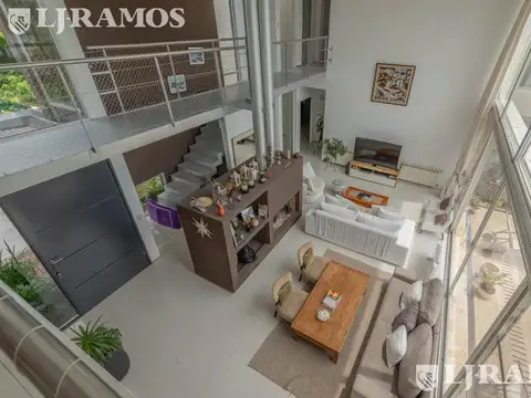 Casa en Venta con 1 cochera