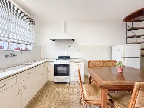 Casa en Venta en Parque Luro, USD 215.000