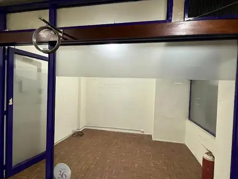 Local Comercial en alquiler - 1 Baño - Microcentro