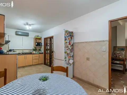 Casa en Venta en Villa Sarmiento, USD 195.000
