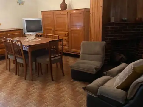 Depto Tipo Casa en Venta 50 años