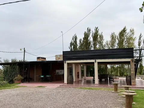 ALQUILER CASA RESIDENCIAL/COMERCIAL. POCITO