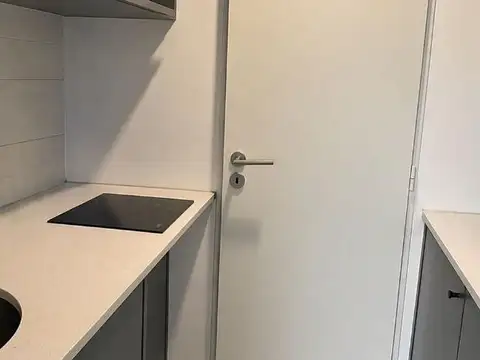 Oficina 2 ambientes con 1 baño