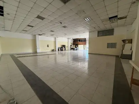 Local en Alquiler en Rosario, USD 2.000