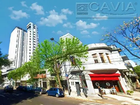 Avenida Forest 1200