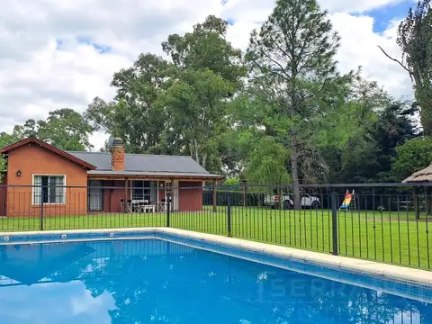 Venta Casa 4 amb Pileta Quincho Lote 2000m2 en El Remanso, Exaltacion de la Cruz