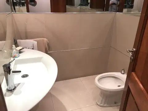 Casa en Venta en Lomas De Zamora, USD 700.000