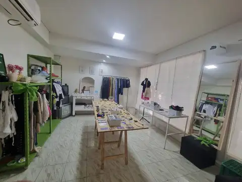 Local en Alquiler en Mendoza, $ 550.000
