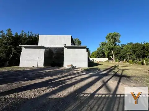 Galpón en Venta en La Plata, Partido de La Plata