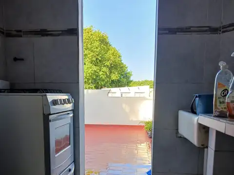 PH con Balcón Terraza. Sin Expensas!