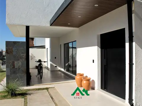 Casa 3 ambientes con 2 baños