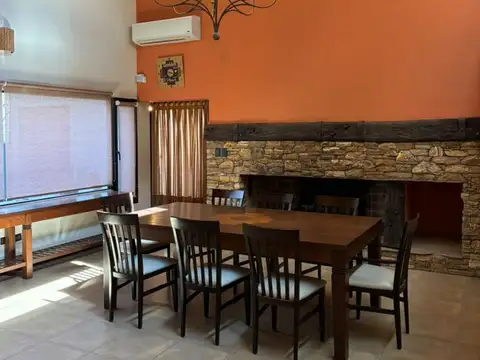 Casa - Venta - Argentina, San Francisco - Edelmiro Ceballos 2100