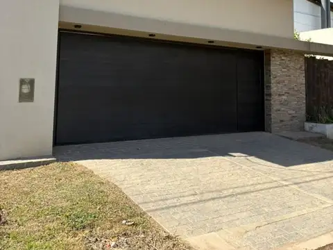 Casa - Venta - Argentina, San Francisco - Edelmiro Ceballos 2100