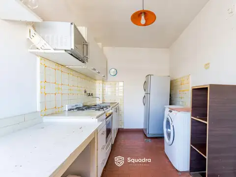 Av. Pellegrini  al 1300