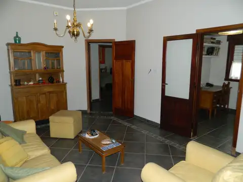 Casa en Venta en Temperley, USD 350.000