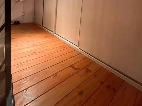 Depto Tipo Casa 4 ambientes con 3 baños