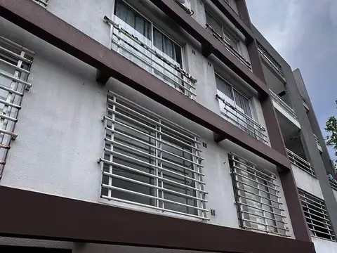 DEPARTAMENTO MONOAMBIENTE -ALQUILER/VENTA - REMEDIOS DE ESCALADA