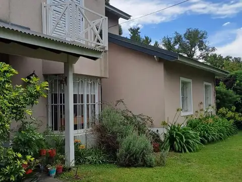 Casa en Alquiler de 3 dormitorios