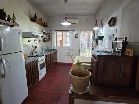 Casa 3 ambientes con 2 baños