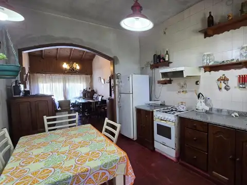 Venta casa dos dormitorios parque Ituzaingo norte