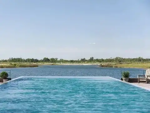 Terreno en Venta 10  mts Fondo