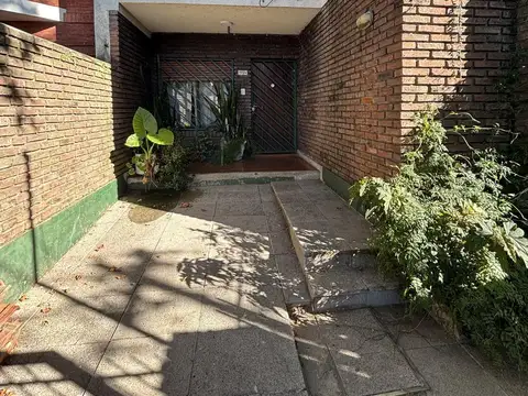 José Ingenieros al 1700