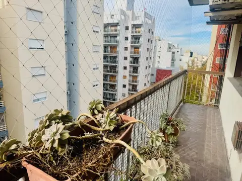 Departamento 4 ambientes con 2 baños