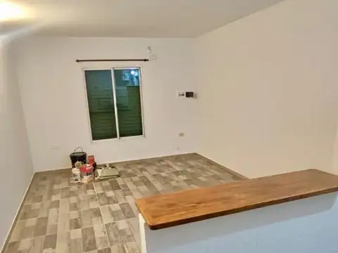 Muñoz 2200, Piso 2