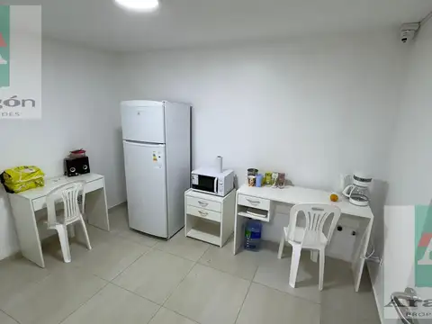 Departamento 9 ambientes con 2 baños