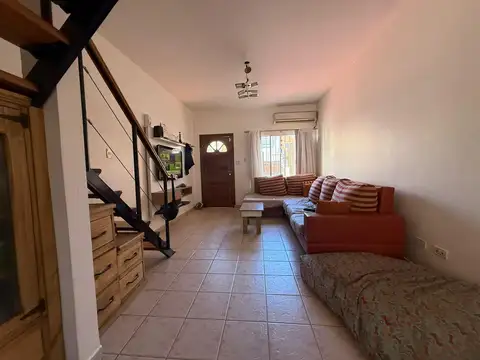 Depto Tipo Casa en Venta de 2 dormitorios