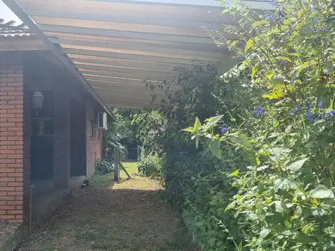 Casa 4 ambientes con 3 baños