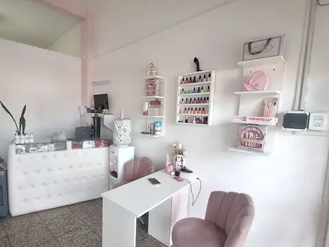 LOCAL 38m2  EN VENTA EN QUILMES OESTE