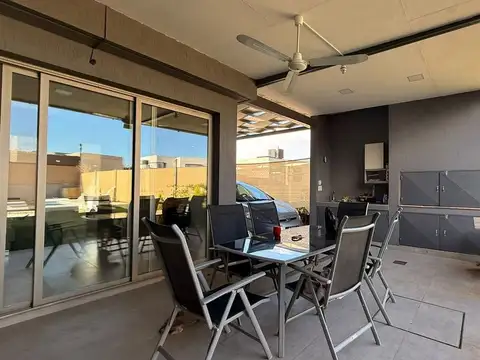 Casa Venta La Bastilla una planta 2 habitaciones