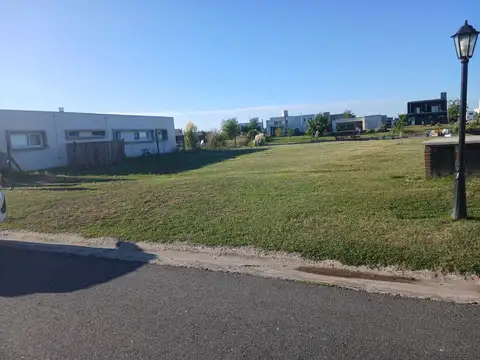 Terreno en Venta en San Sebastian, USD 46.000