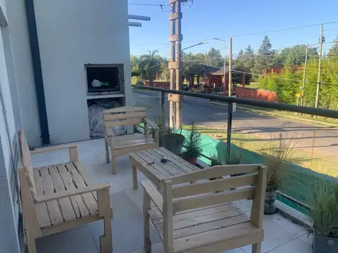 Departamento en Alquiler con 1 cochera
